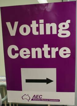 Voting centre notice
